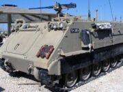 Украинские военные получили боевой бронетранспортер M-113 первый раз