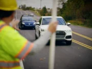 Служба контроля за движением запускает кампанию «Люди не конусы» для обеспечения безопасности работников Кентукки