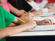 Ошибка AI-оценки MCAS привела к снижению оценок эссе студентов в сотнях районов: отчет